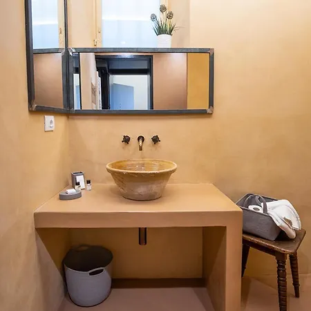 Casatorre Dei Leoni Dimora Storica Bed & Breakfast