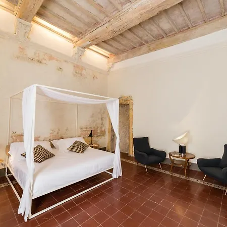 Casatorre Dei Leoni Dimora Storica Bed and Breakfast 3*