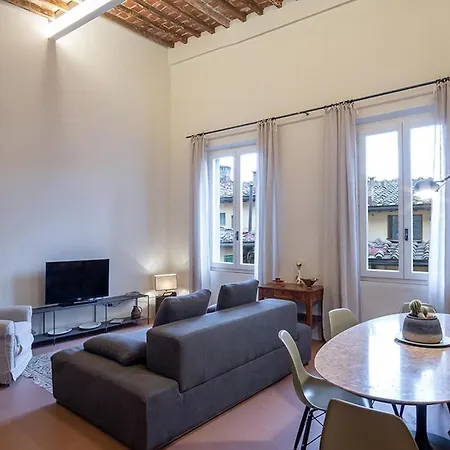 Casatorre Dei Leoni Dimora Storica Bed and Breakfast 3*