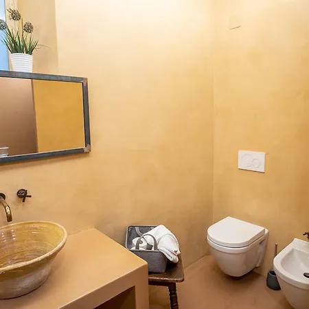 Bed and Breakfast Casatorre Dei Leoni Dimora Storica 3*