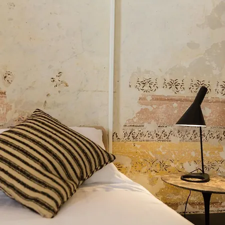 Bed and Breakfast Casatorre Dei Leoni Dimora Storica