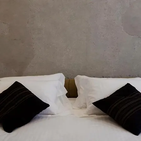 Casatorre Dei Leoni Dimora Storica Bed and Breakfast Σιένα